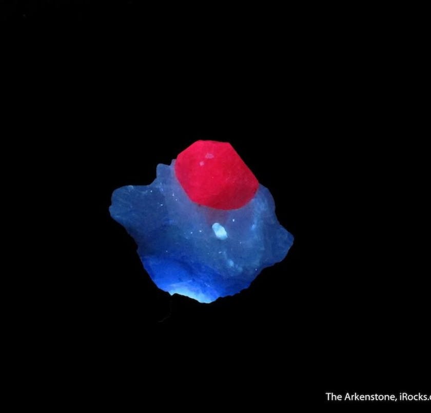 Do Natural Rubies Fluoresce? Do Natural Rubies Fluoresce?