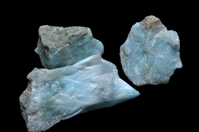 Larimar: The Beautiful Blue Gemstone from the Dominican Republic Larimar: The Beautiful Blue Gemstone from the Dominican Republic