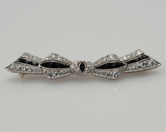 Onyx Jewelry: From Mourning Traditions to Modern Designs Onyx Jewelry: From Mourning Traditions to Modern Designs