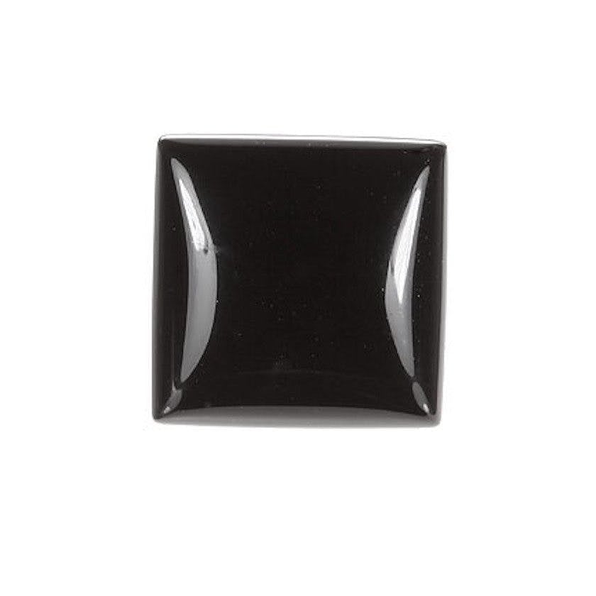 Onyx Jewelry: From Mourning Traditions to Modern Designs Onyx Jewelry: From Mourning Traditions to Modern Designs