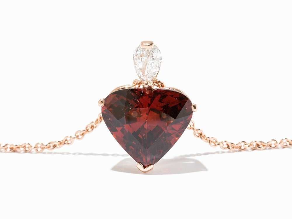 The Symbolism of Garnets in Love, Friendship, Light, and Vitality The Symbolism of Garnets in Love, Friendship, Light, and Vitality