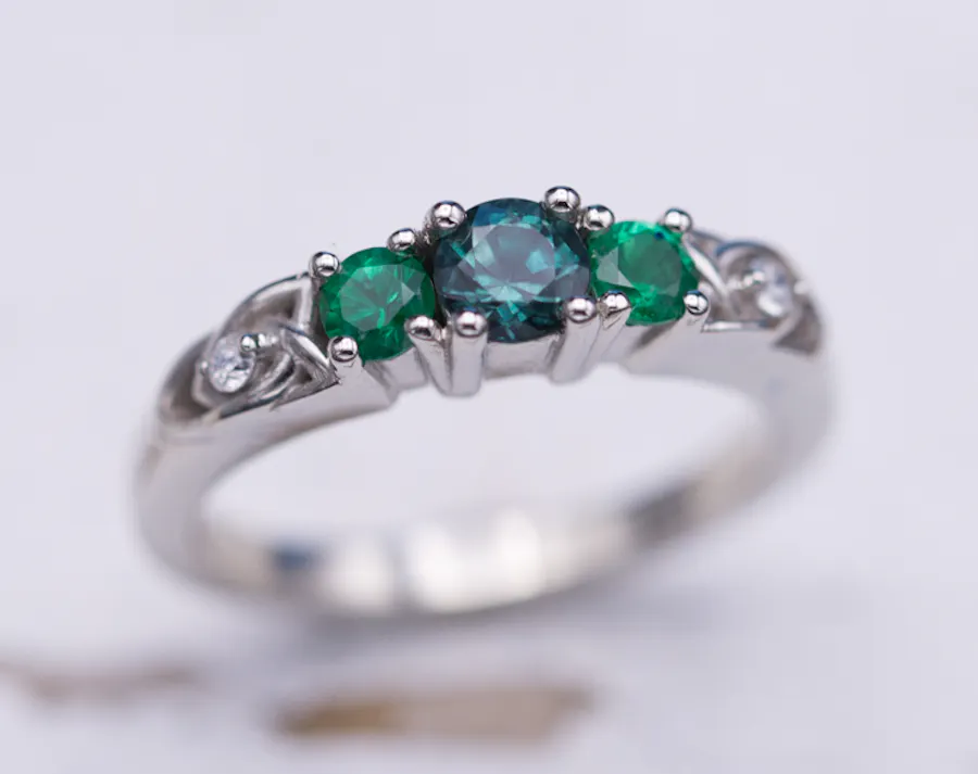 Understanding Gemstone Luminescence 1 understanding gemstone luminescence 4