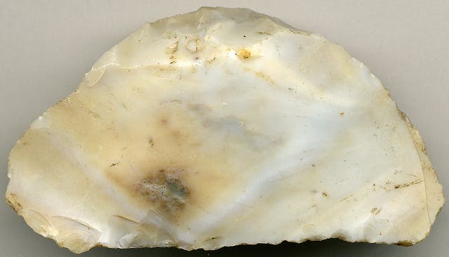 What Is The Difference Between Chert, Flint, and Mozarkite? What Is The Difference Between Chert, Flint, and Mozarkite?