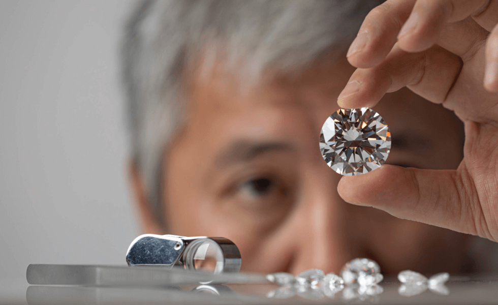Lab-grown diamonds: Understanding the Four Cs 8 Lab-made Diamonds