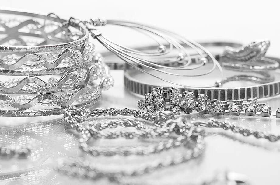 The Beauty and Workability of Gold Jewelry 5 Alloying Silver with Other Metals for Improved Durability